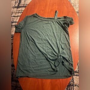 Women’s Green Knotted Short-Sleeve Top
